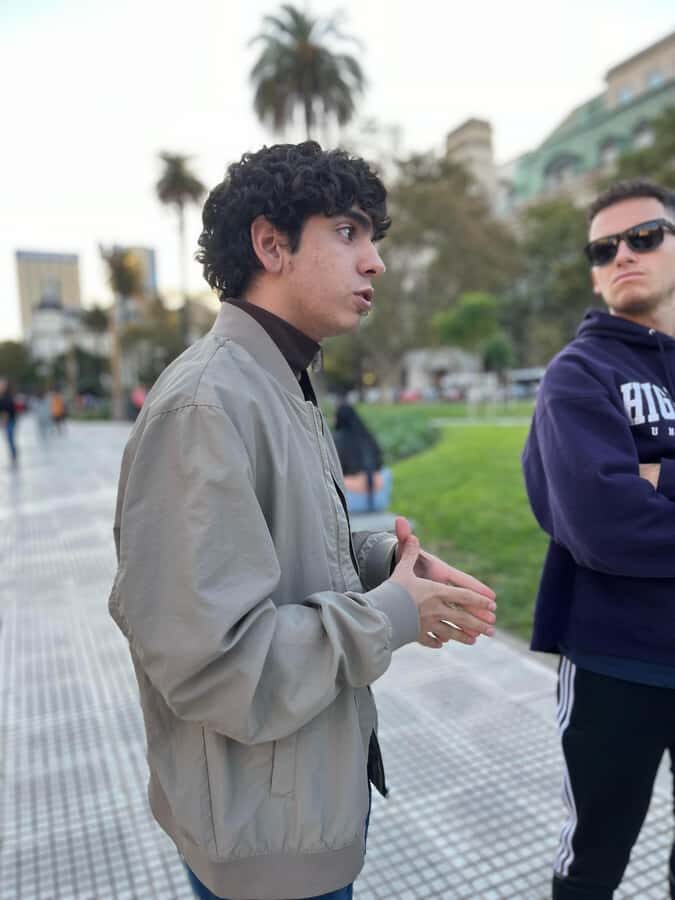 100% History and architecture of Buenos Aires - Why Plaza de Mayo is the perfect place to start