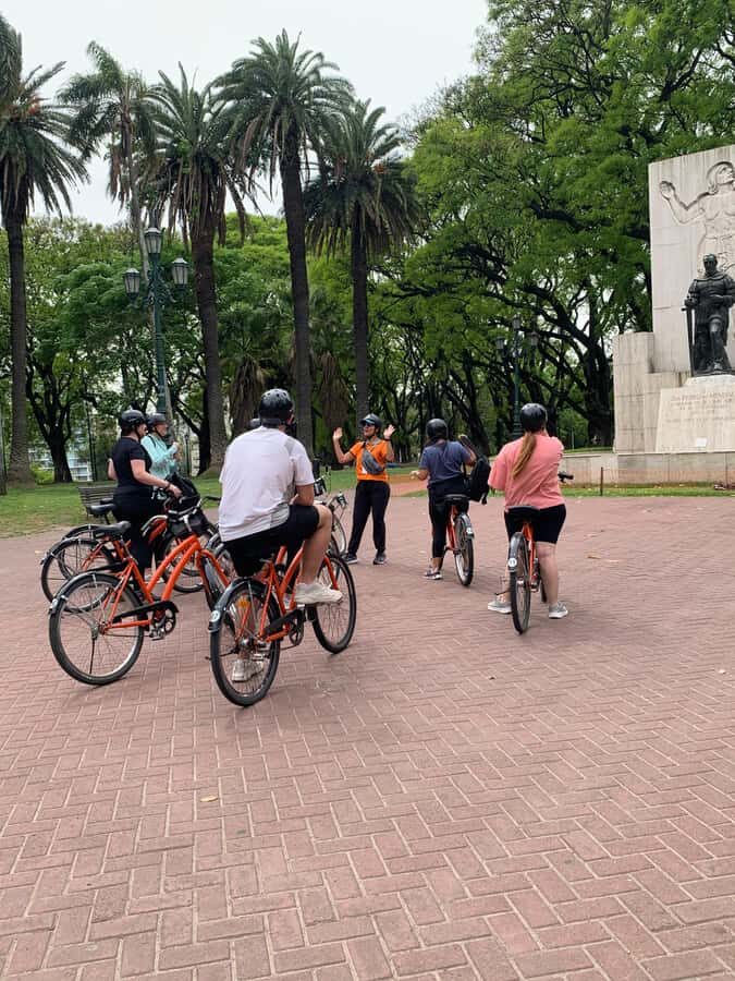 Bike Tour: Buenos Aires to the South (E-Bike) - E-bikes, helmets, and the real comfort check