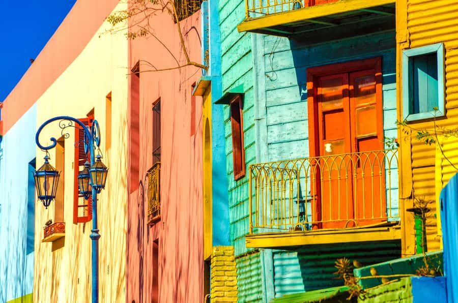 Boca tour: Tango, Soccer, Art and Immigration - Conventillos and Italian immigration: culture explained while you walk
