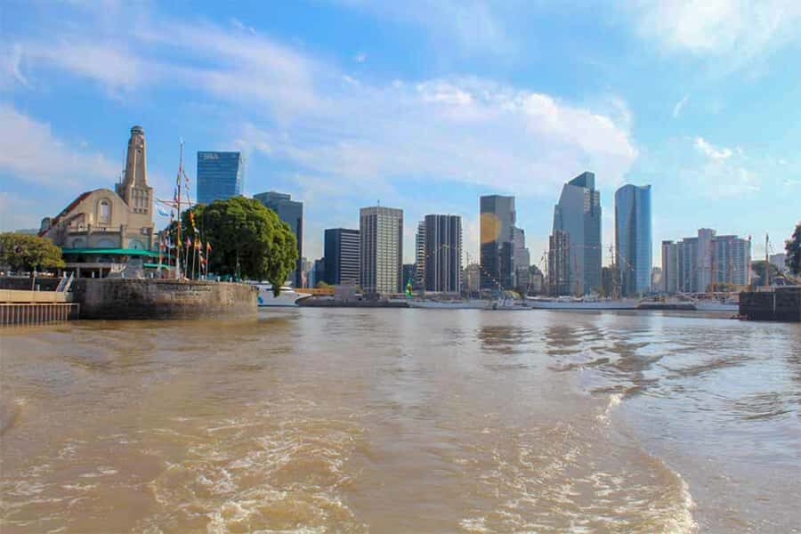 Bueno Aires: City Tour Classic with Optional Boat Ride - Plaza de Mayo: The 1580 Founding Core in 20 Minutes