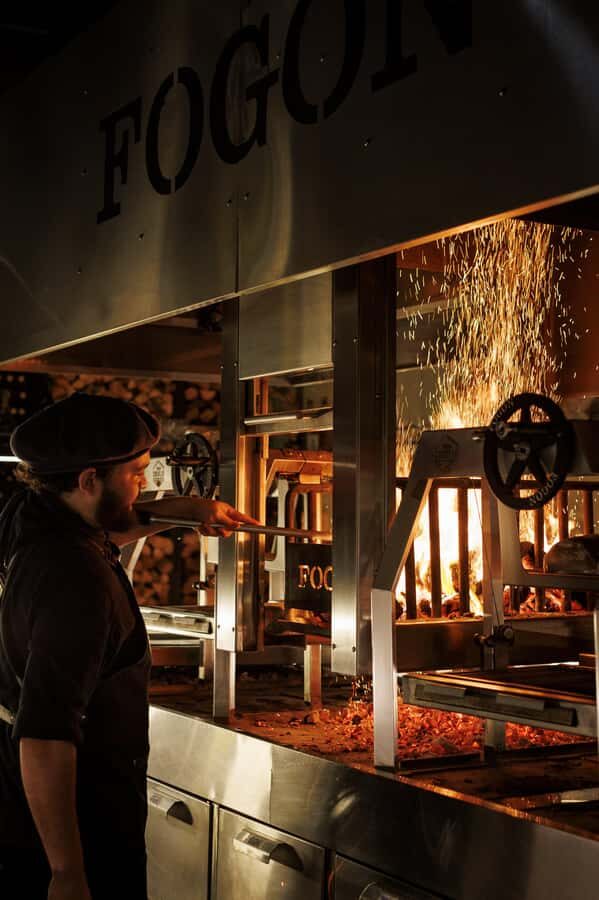 Buenos Aires: 9-Course Argentine Meat Tasting at Fogón Asado - Two start times and how the 9-course meal moves