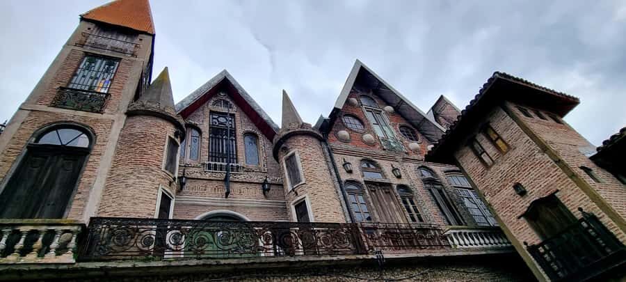 Buenos Aires: Campanopolis & The Medieval City Tour - Should you book Campanópolis with this private tour?