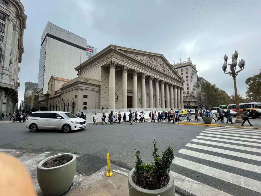 Buenos Aires: Customizable City Tour in Polish - Meeting in Buenos Aires: Ezeiza pickups and drop-offs