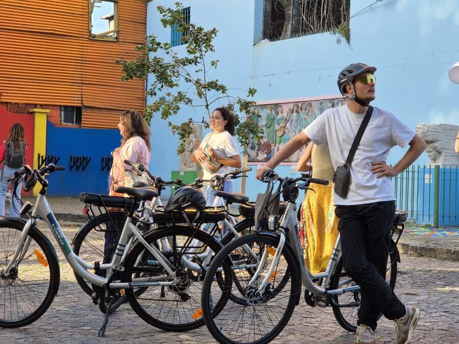 Buenos Aires: E-Bike Tour in the South Circuit of Buenos Aires - Puerto Madero start: Women’s Bridge to the first central-photo moments