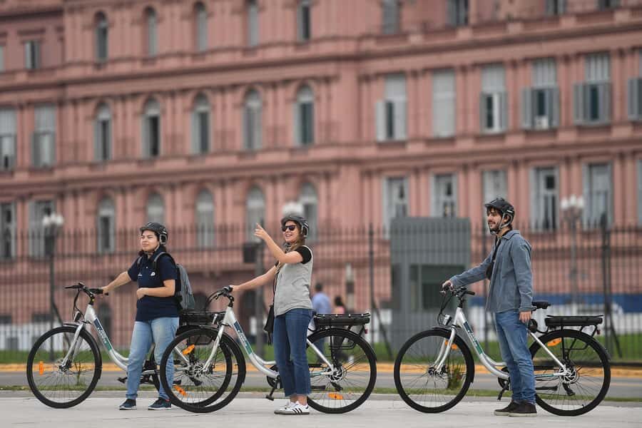 Buenos Aires: E-Bike Tour in the South Circuit of Buenos Aires - Food, mate, and that classic dish: what is included, and what to watch