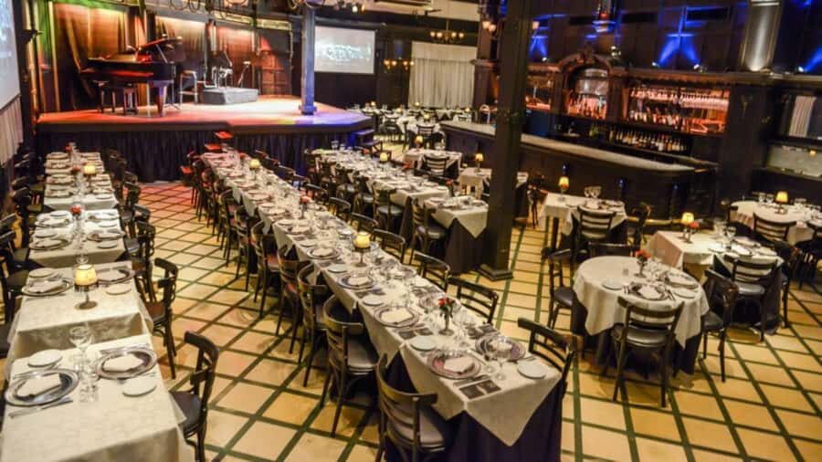 Buenos Aires: El Querandi Tango Show with Optional Dinner - Where to sit: sightlines and the narrow-stage caution