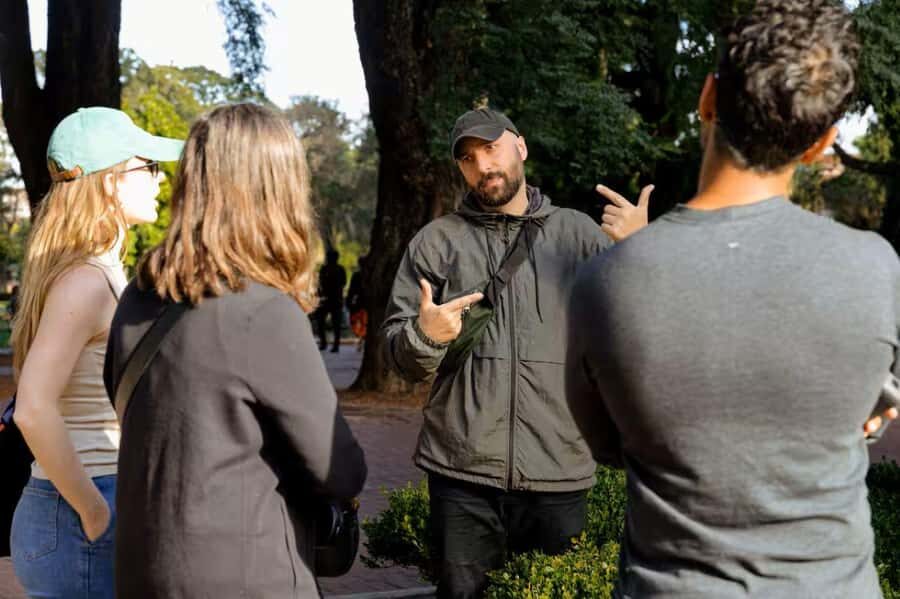 Buenos Aires for curious people - The big questions the guide keeps returning to