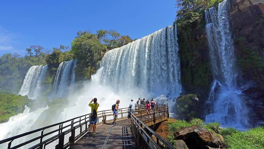 Buenos Aires: Iguazu Falls Private Day Trip with Airfare - Upper and Lower Trails on the Argentine Side