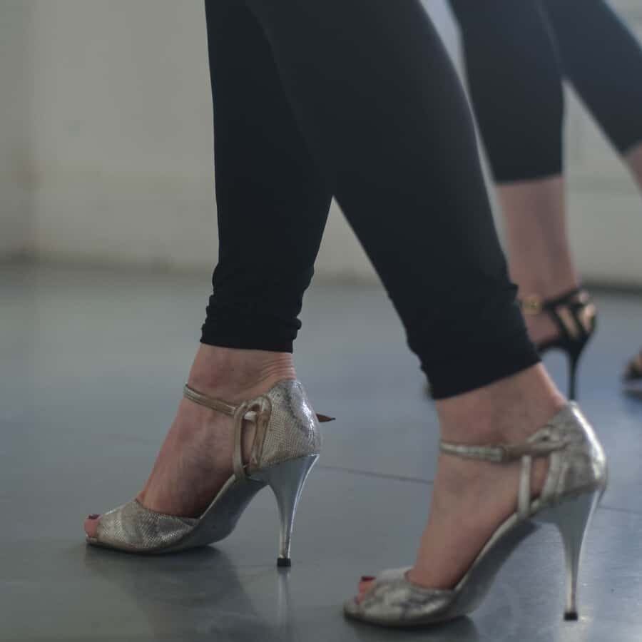 Buenos Aires: Intimate Tango Experience - Masculine and feminine roles: the teaching approach that makes tango make sense