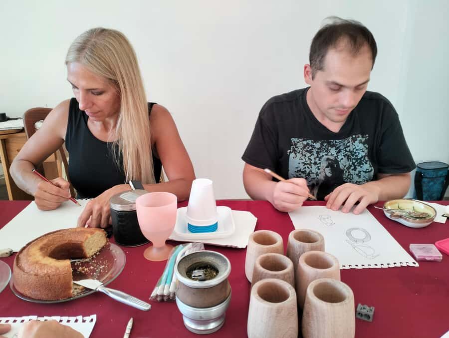 Buenos Aires: Mate & paint experience with pastry tasting - Painting Your Wooden Mate Cup With Acrylics (Beginner-Friendly by Design)