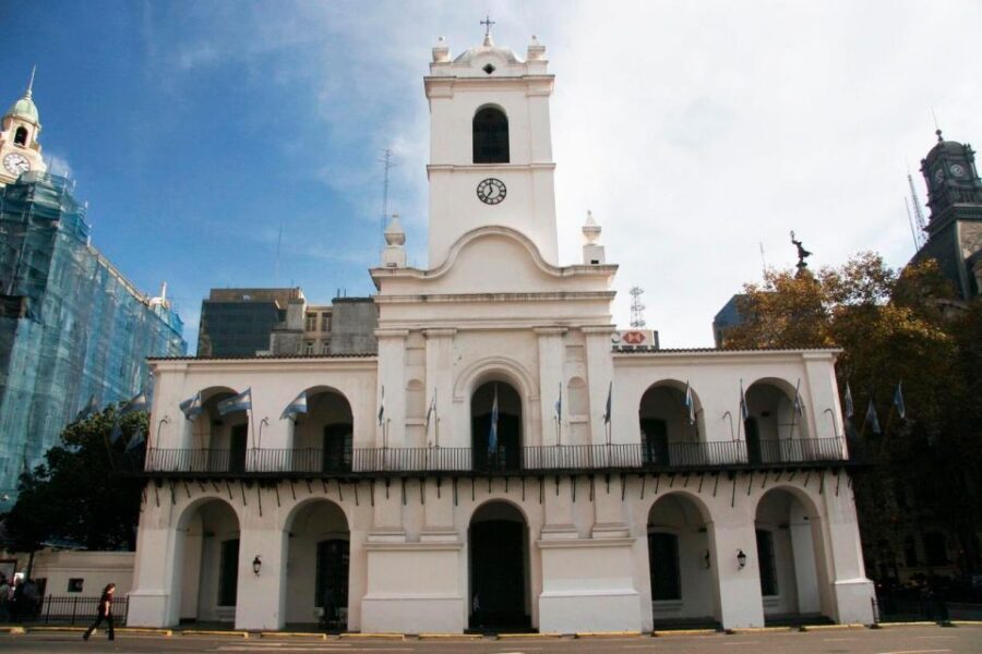 Buenos Aires: Panoramic Bus Tour - Photo stops at Plaza de Mayo and Caminito: how to make the most of them