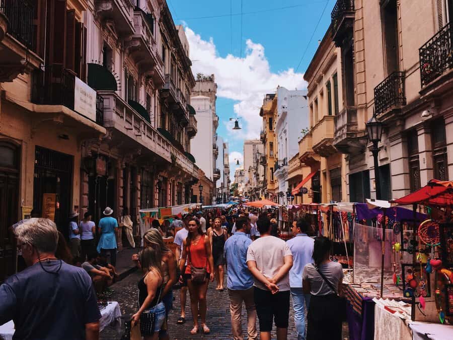 Buenos Aires Premium city tour with street food - Caminito (La Boca): color and character with the right context