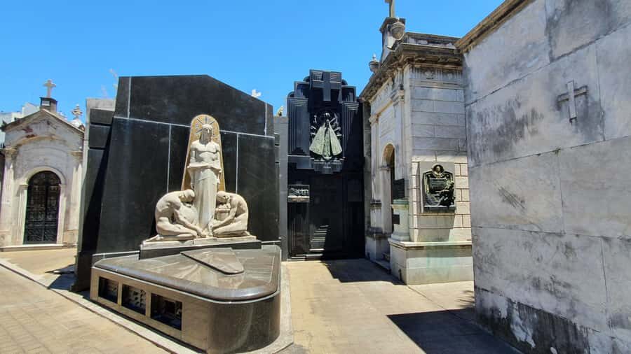Buenos Aires Private Custom City Tour - La Boca and Caminito: Italian roots and colorful street theater