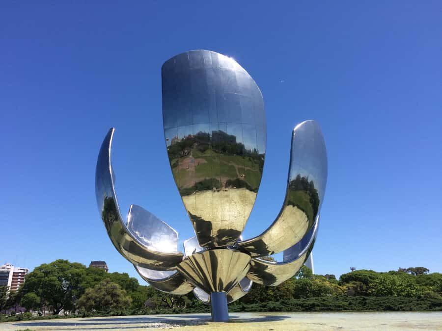 Buenos Aires Private Custom City Tour - Puerto Madero and Floralis Genérica: modern Buenos Aires for balance