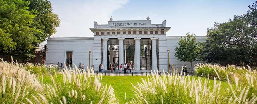 Buenos Aires: Private Recoleta Cemetery Walking Guided Tour - What you’re paying for: the $69 private value check