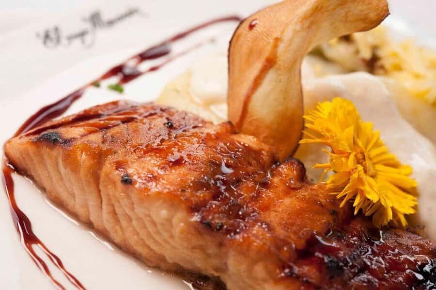 Buenos Aires: Tango Show "Viejo Almacén" & optional dinner - Duration and what you’re actually buying
