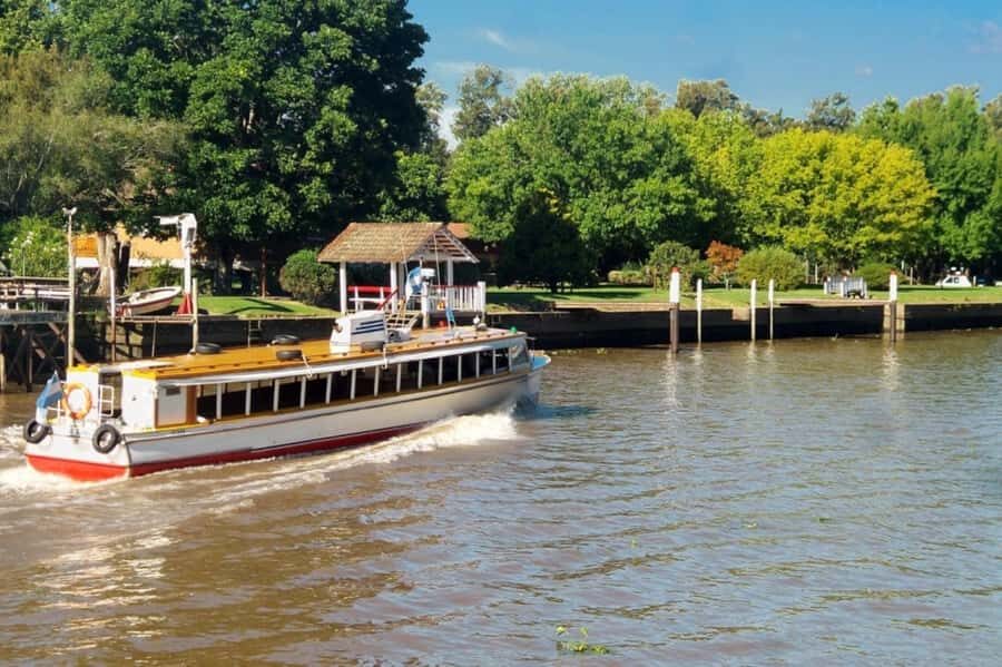 Buenos Aires: Tigre Delta Premium Boat Tour - Navigating the world’s widest river: one hour on the Río de la Plata