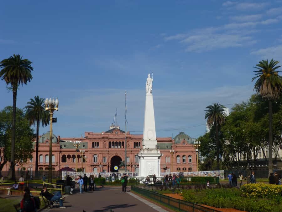 Buenos Aires: Walking City Tour with Colón Theater & Museums - Teatro Colón from Outside to Inside: What the Guided 50 Minutes Adds