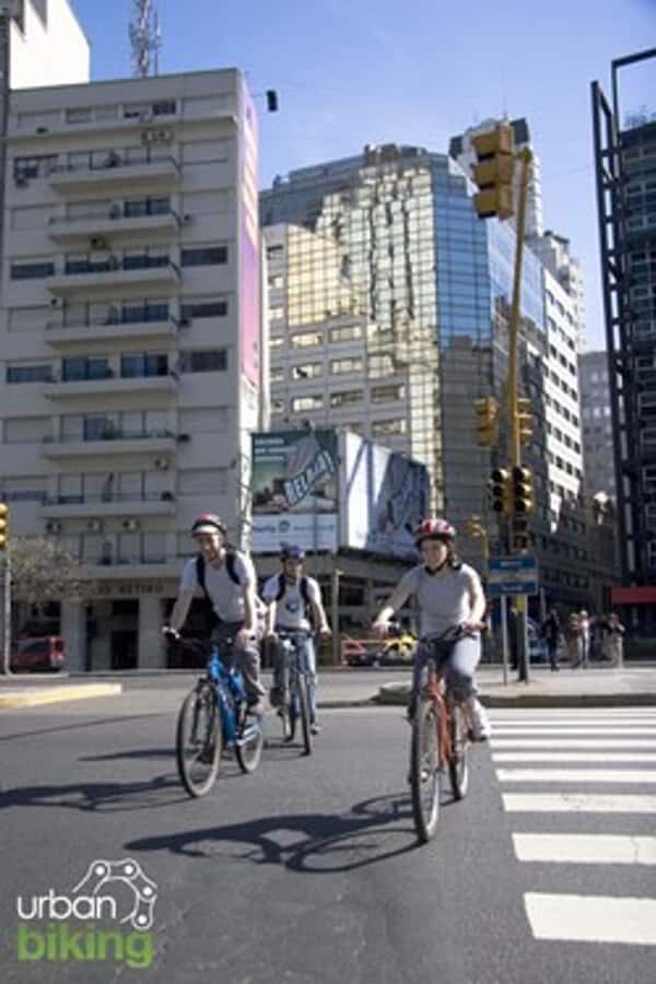 City Bike Tour in Palermo and Recoleta - Getting rolling from Chile 1145 (and what 4 hours means in practice)