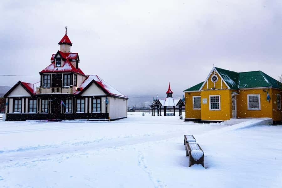 City tour and Wine tasting - Who this tour suits best in Ushuaia