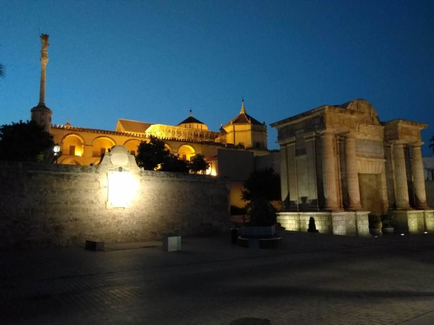 Córdoba Highlights Walking Tour - Logistics that actually matter: time, group size, and what to bring