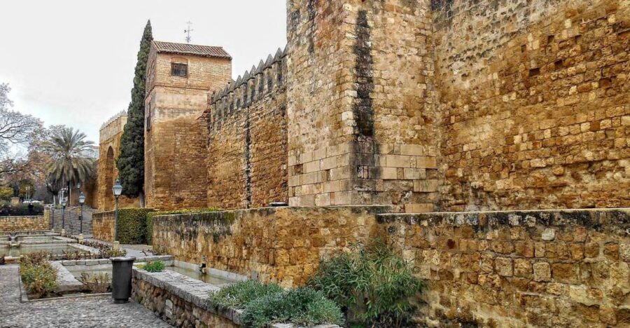 Córdoba: Private Walking Tour - Jewish Quarter and the Synagogue: context you can actually use