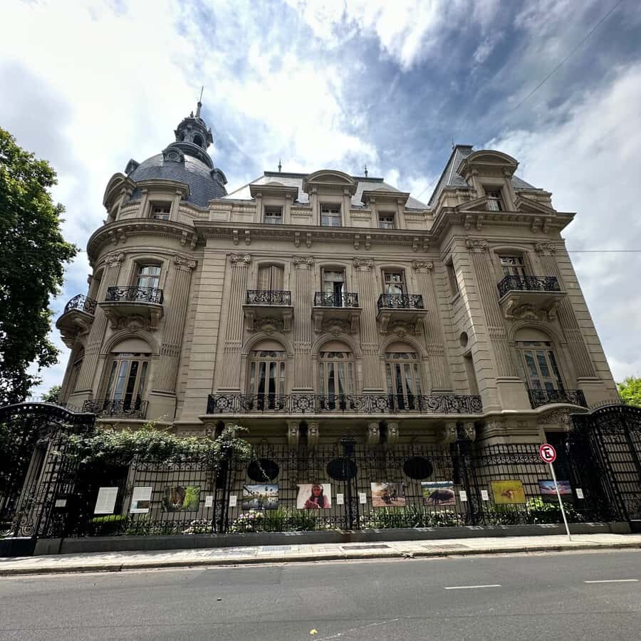 Discover Recoleta, Buenos Aires' Little Paris - Starting at Av. Pres. Figueroa Alcorta: Getting Oriented Fast