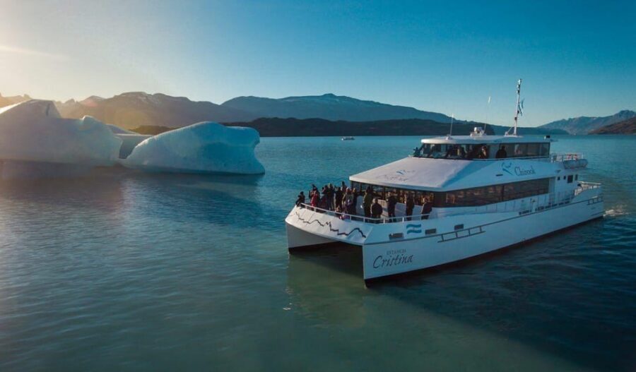 El Calafate: Glacier Cruise & Trekking at Estancia Cristina - Return Cruise and Timing: Back in Calafate Around 7:00 PM