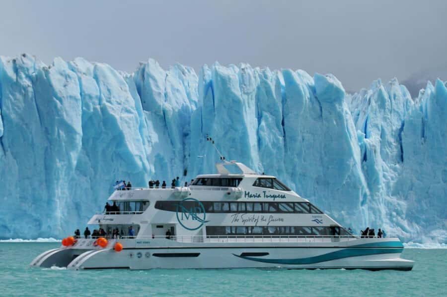 El Calafate: Gourmet Navigation Upsala & Spegazzini Glaciers - Upsala Channel and the iceberg maze
