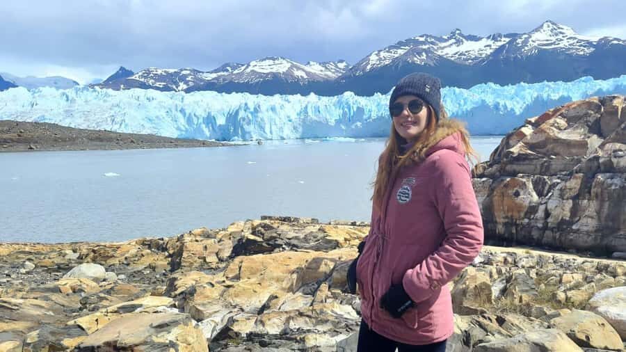 El Calafate: Minitrekking in the Perito Moreno Glacier - Catamaran views at Puerto Bajo de las Sombras: the warm-up before the ice