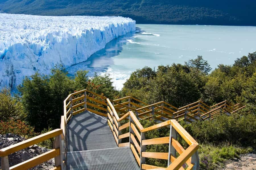 El Calafate: Perito Moreno Glacier & Nautical Safari - From El Calafate to the Glacier: the ride you actually notice