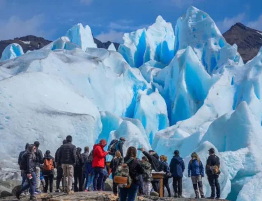 El Calafate: "Perito Moreno Glacier with the Tour - Blue Safari". - The Brazo Rico boat crossing: short ride, big payoff