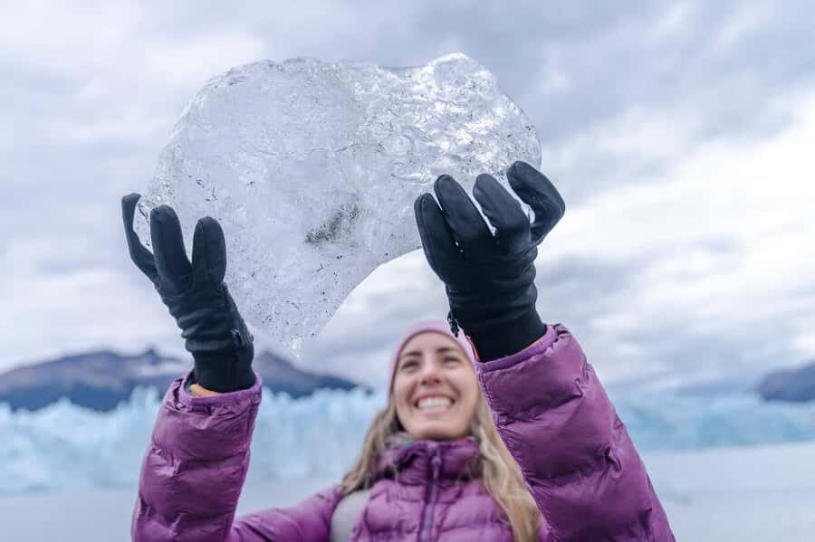 El Calafate: "Perito Moreno Glacier with the Tour - Blue Safari". - The day’s backbone: El Calafate to Puerto Bajo las Sombras