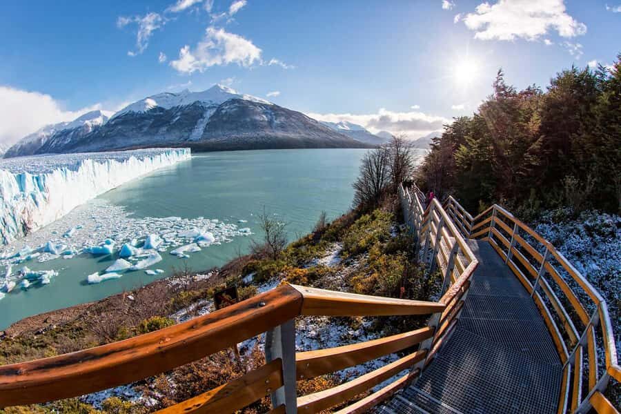 El Calafate: Trip to the Famous Perito Moreno Glacier - Practical comfort tips for Perito Moreno walkways