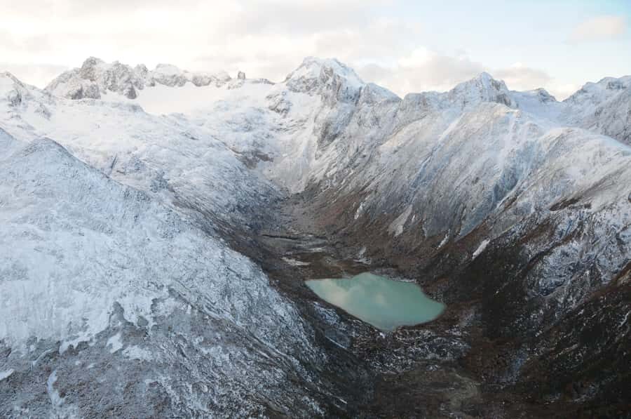 Emerald Lagoon Helicopter seeing - Mount Olivia and Mount Cinco Hermanos: Views You Can Follow