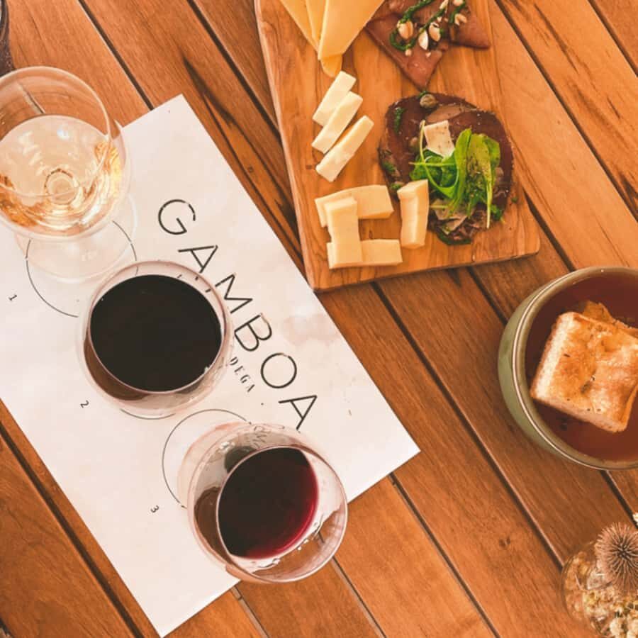 Enjoy a Rural Experience in a Vineyard near Buenos Aires - Entering Casa Gamboa: a countryside reset just outside Buenos Aires