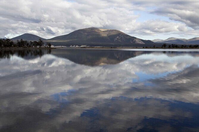 Escondido and Fagnano Conventional Lakes - Why the Escondido–Fagnano lakes are worth your time from Ushuaia
