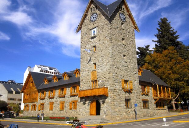 From Bariloche: Half-Day Circuito Chico Sightseeing Tour - Llao Llao Hotel and San Eduardo Chapel: Nature Meets Architecture