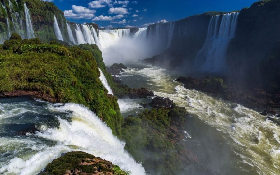 From Buenos Aires: 3-Day Iguazu Falls Tour with Airfare - Passport, border crossing, and the Brazil visa update you must know