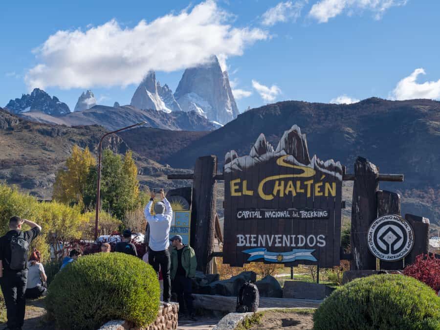 From El Calafate: Full-Day Tour to El Chaltén - The drive on Route 40: Lake Viedma, Cerro Torre, and Fitz Roy in the distance