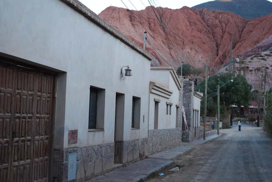 From Jujuy: Day Trip to Quebrada de Humahuaca - Maimará and the Monolith Painter’s Palette: color geology up close