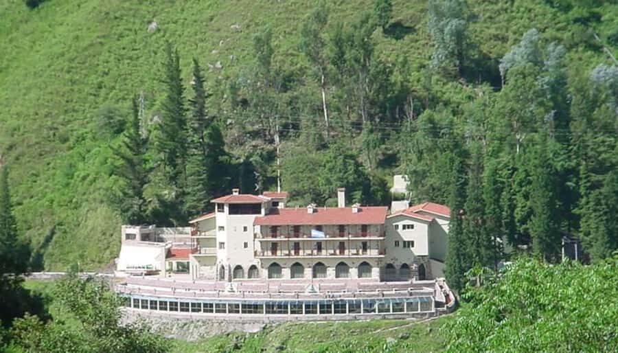 From Jujuy: Yala and Termas de Reyes Half-Day Tour - Crossing to Los Nogales and stepping into the Yungas forest