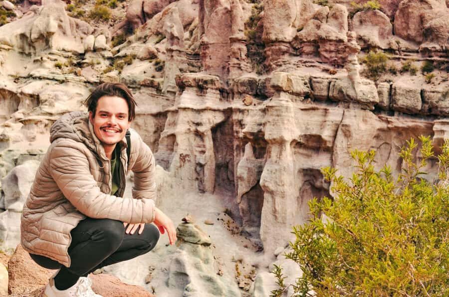 From Mendoza: A Trip Across the Mountain to Atuel Canyon - Language and guide style: Spanish is part of the deal