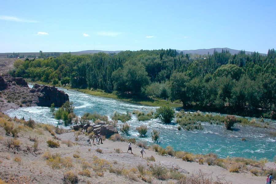 From Mendoza: A Trip Across the Mountain to Atuel Canyon - Uco Valley: wine-country scenery even if you don’t do a tasting