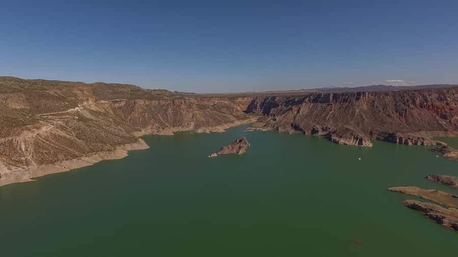 From Mendoza: Atuel Canyon Day Trip - Atuel Canyon: Hanging Gardens and Rivadavia’s Armchair Up Close