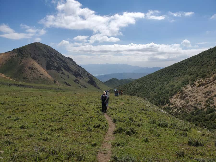 From Mendoza: Trekking and Barbecue in the Andes - Getting There From Mendoza: Pickup Zones and Road Trip Vibes