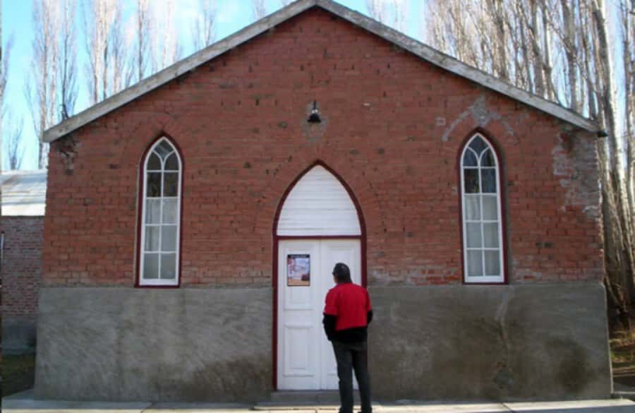 From Puerto Madryn: City and Punta Loma Tour - Punta Cuevas: the panoramic stop with a named point