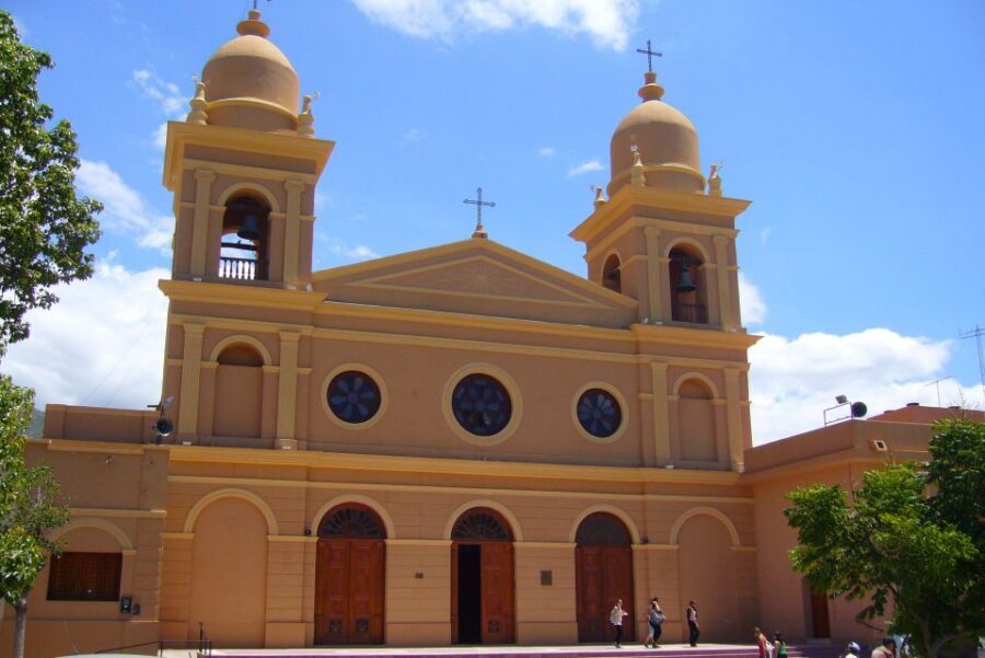From Salta: Cafayate and Hornocal 2-Day Tour with Transfer - Price and logistics: what $88 really covers