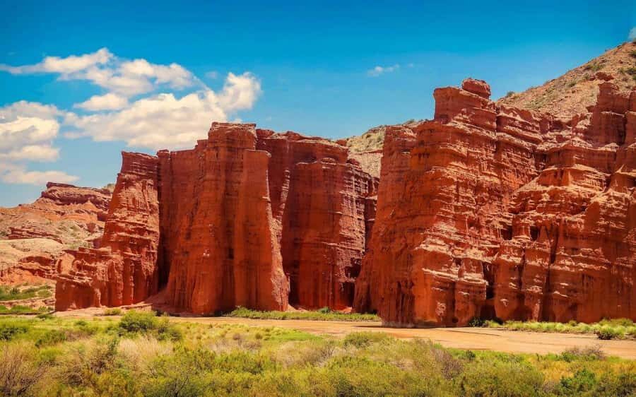 From Salta: Cafayate, land of wines and imposing ravines - Cafayate and Las Conchas: a day that feels bigger than Salta Province