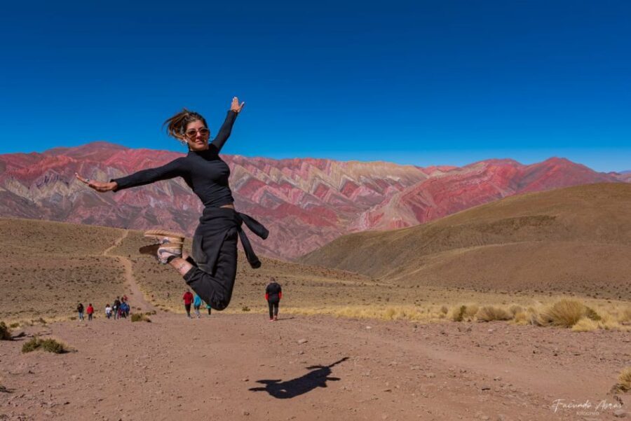 From Salta: Cafayate, Salinas Grandes, & Hornocal Tour - Day 1: Salta to Cafayate, tobacco country, and red-rock stops
